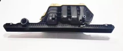 Caixa de Cima do Radiador Man Tgx Com Tanque de Expansão Sem Sensor
